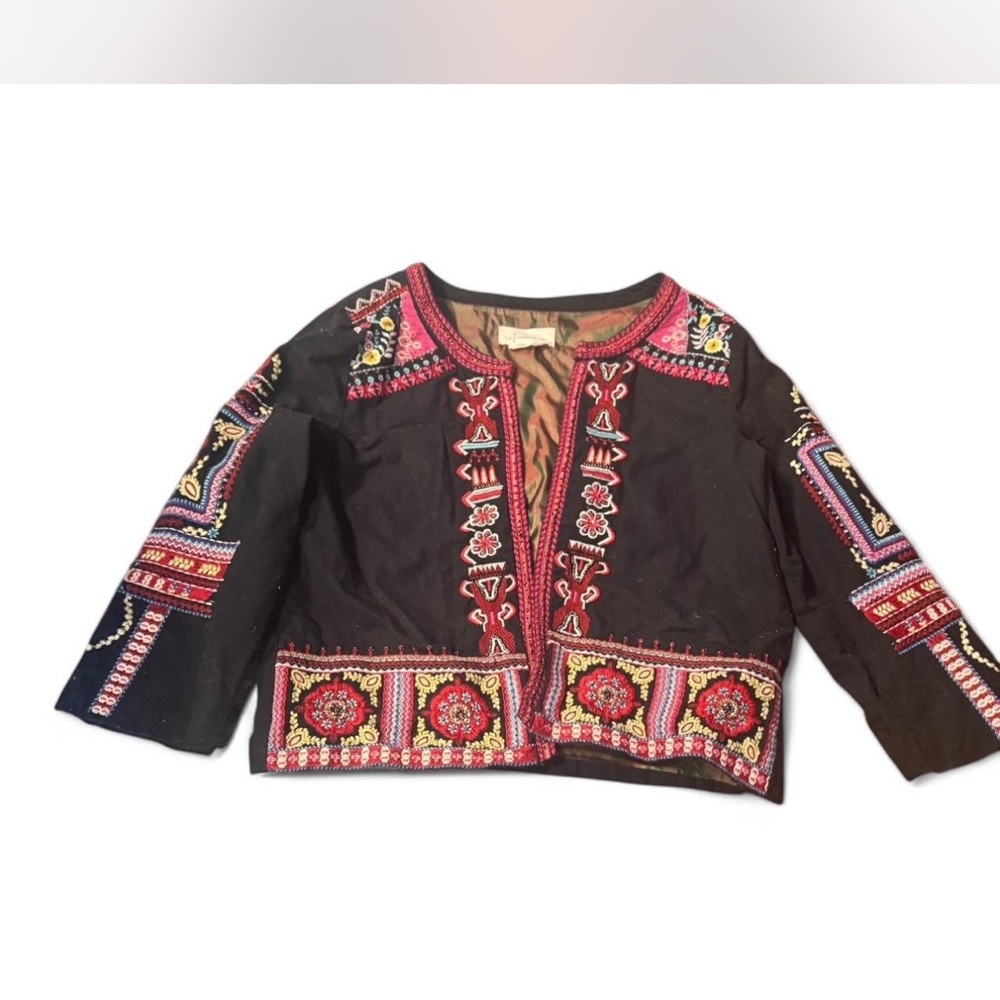 Embroidered women jacket